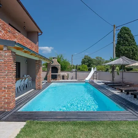 Pupos Hébergement de vacances